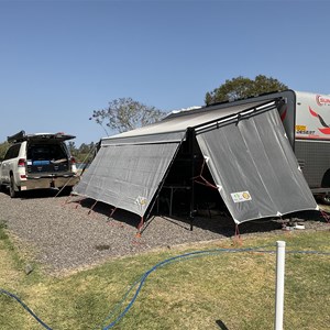 Riverside Caravan Park