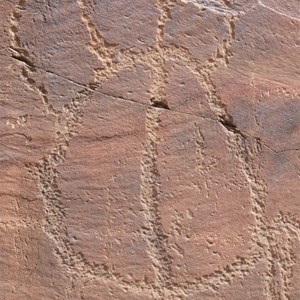 Ptreoglyphs in Chambers Gorge SA