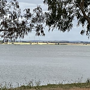 Lake Burrumbeet Foreshore Camp