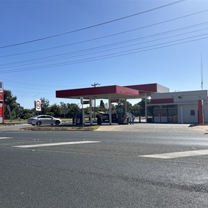 Ampol Robinvale