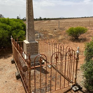 Darkes Grave