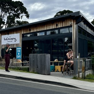 Ice creamery, Convenience Store, Pizza