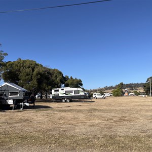 Tandara Hotel Campground