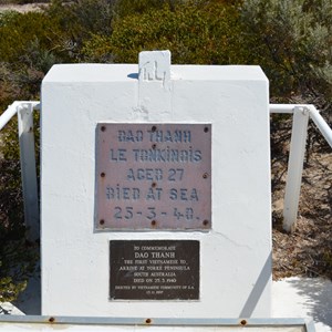 Seamans Memorial overlooking Stenhouse Bay