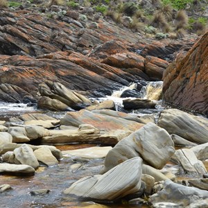 Maupertius Bay