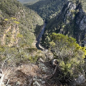 Alum Cliffs Lookout