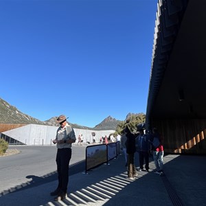 Dove Lake Shuttle Terminus & Trailheads