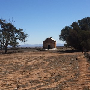 White Cliff (Arwakurra)
