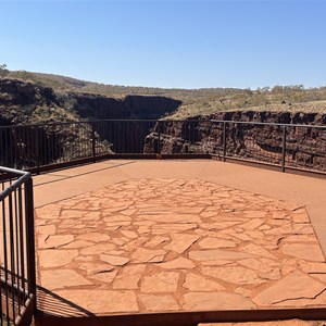 Oxer Lookout
