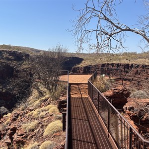 Oxer Lookout