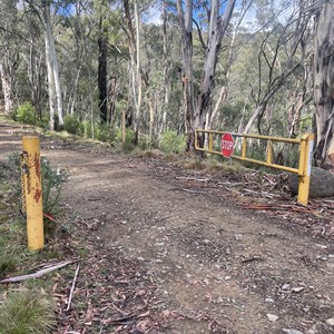 Mount Franklin Road (Lockable Trail Gate)