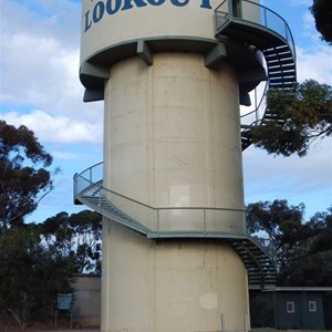 Berri Water Tower Lookout