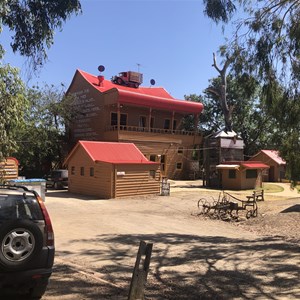 Table Top Hotel Camping Area