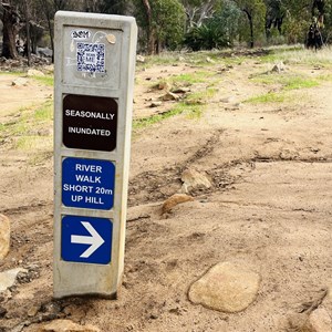 Bells Rapids Trailhead