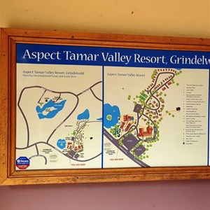 Map and plan of the Aspect resort