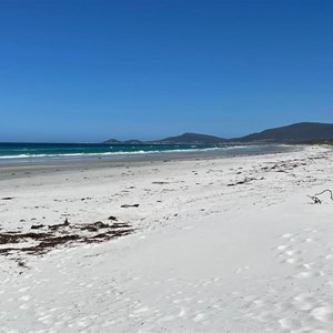 Dennison Beach looking south towards Bicheno 
