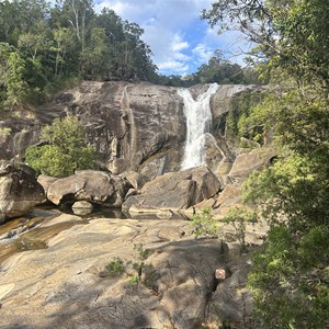 View of falls from Base of Falls Lookout