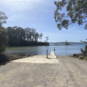 Catamaran Boat Ramp