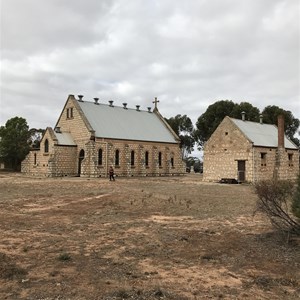 Pella Lutheran Church