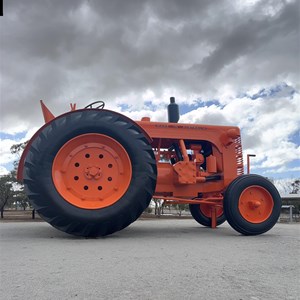 Big tractor