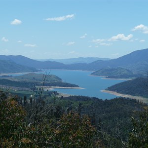 Blowering Reservoir from  Jn