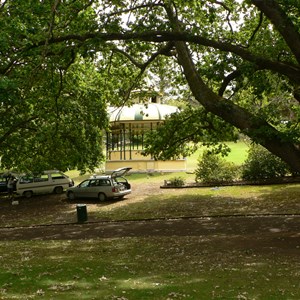 Botanic Gardens - rotunda.