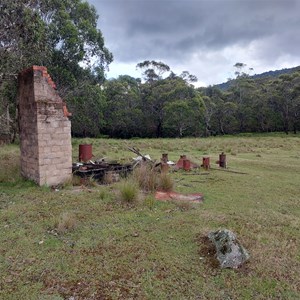 Yellow Bog Hermits Hut