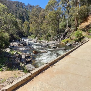 Bridge over Geehi River