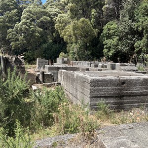 Mine Shaft & Ruins