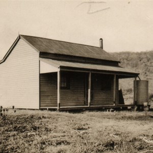 Strauss Family House on One Tree Hill