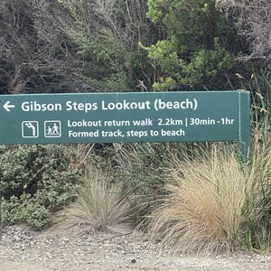 Carpark & Trailhead
