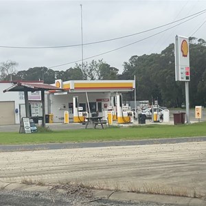 Service Station - Shell