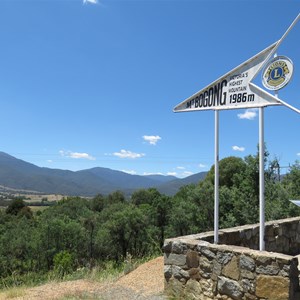 Lookout at Tawonga