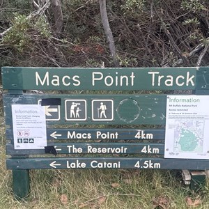 Macs Point