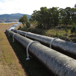 Twin pipelines