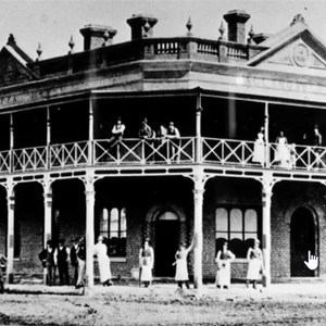 Old Tallangatta Hotel