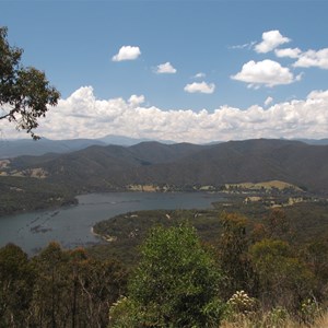 View over Lake Eildon