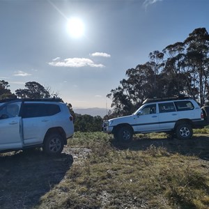 Helipad Track (off Snake Edwards Divide Track)