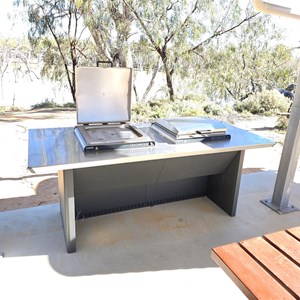 Morton Boulka picnic area