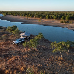 Flinders River Cliff Camps