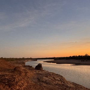Flinders River Cliff Camps