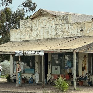 Dustys Art Gallery