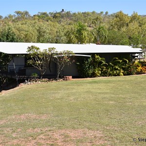 Lake Argyle Tourist Village