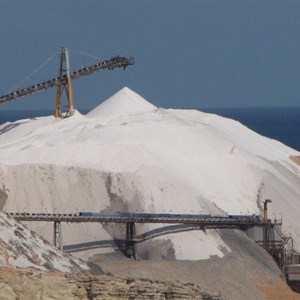 200,000 tonne salt stockpile