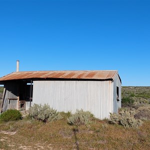 Herald Bay Outcamp