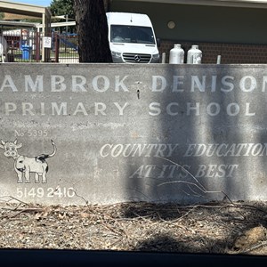 Nambrok-Denison Primary School