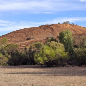 Elachbutting Rock