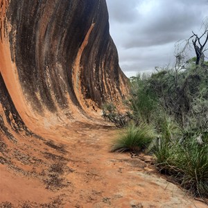 Elachbutting Rock