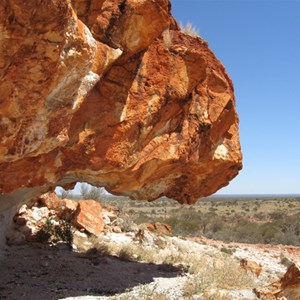 Overhanging rock Mount Feldtmann