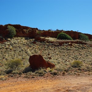 Hanns Tabletop Hill 